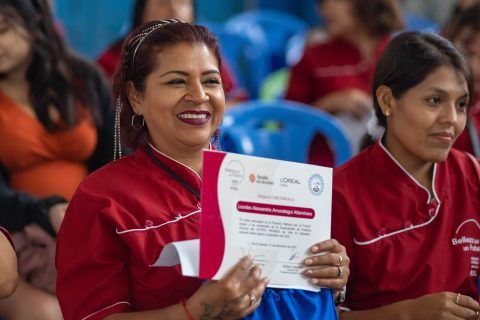 Belleza por un futuro graduada